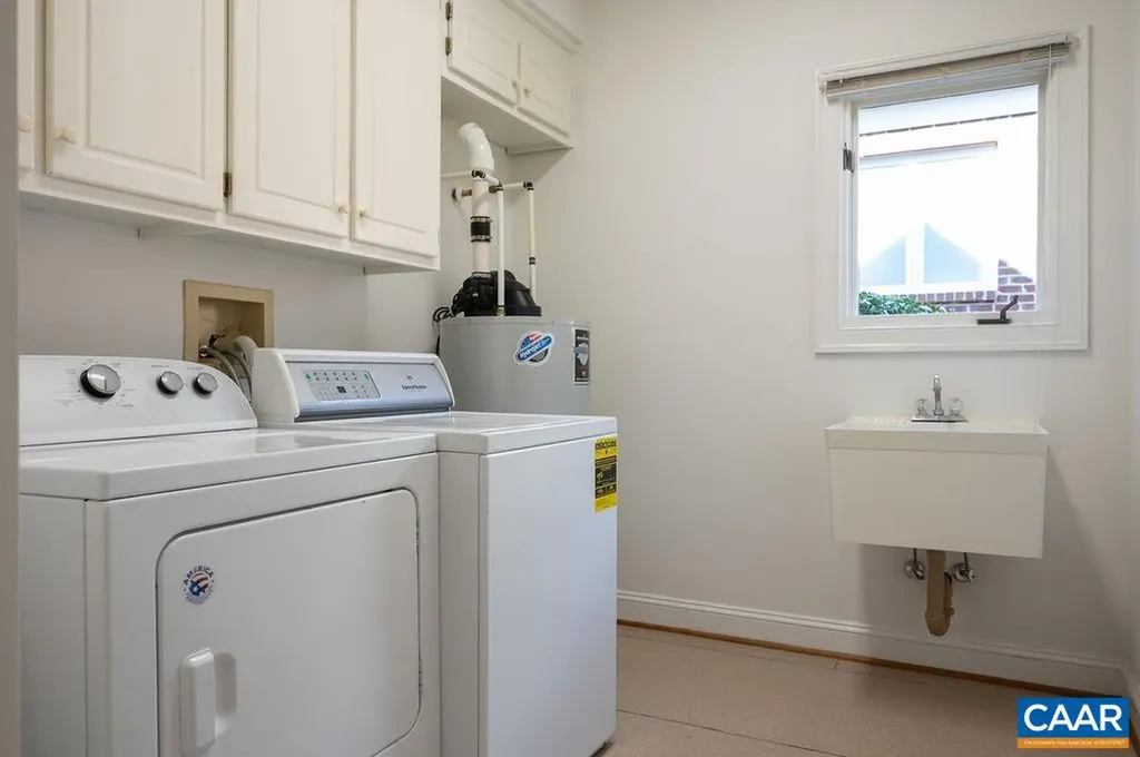 1526 Bremerton Lane Keswick VA 22947