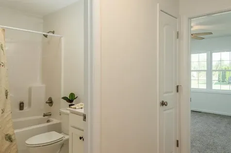 809 6th Street Grottoes VA 24441