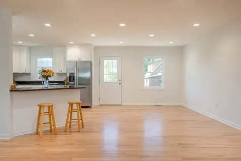 809 6th Street Grottoes VA 24441