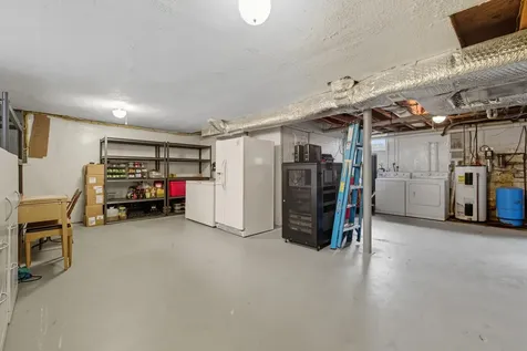 9108 Nazarene Church Road Bridgewater VA 22812