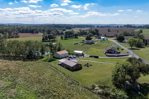 9108 Nazarene Church Road Bridgewater VA 22812