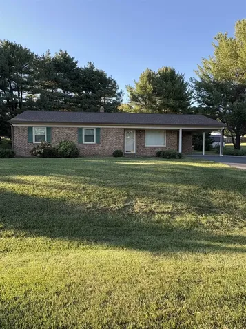 55 Valley View Avenue Mount Sidney VA 24467
