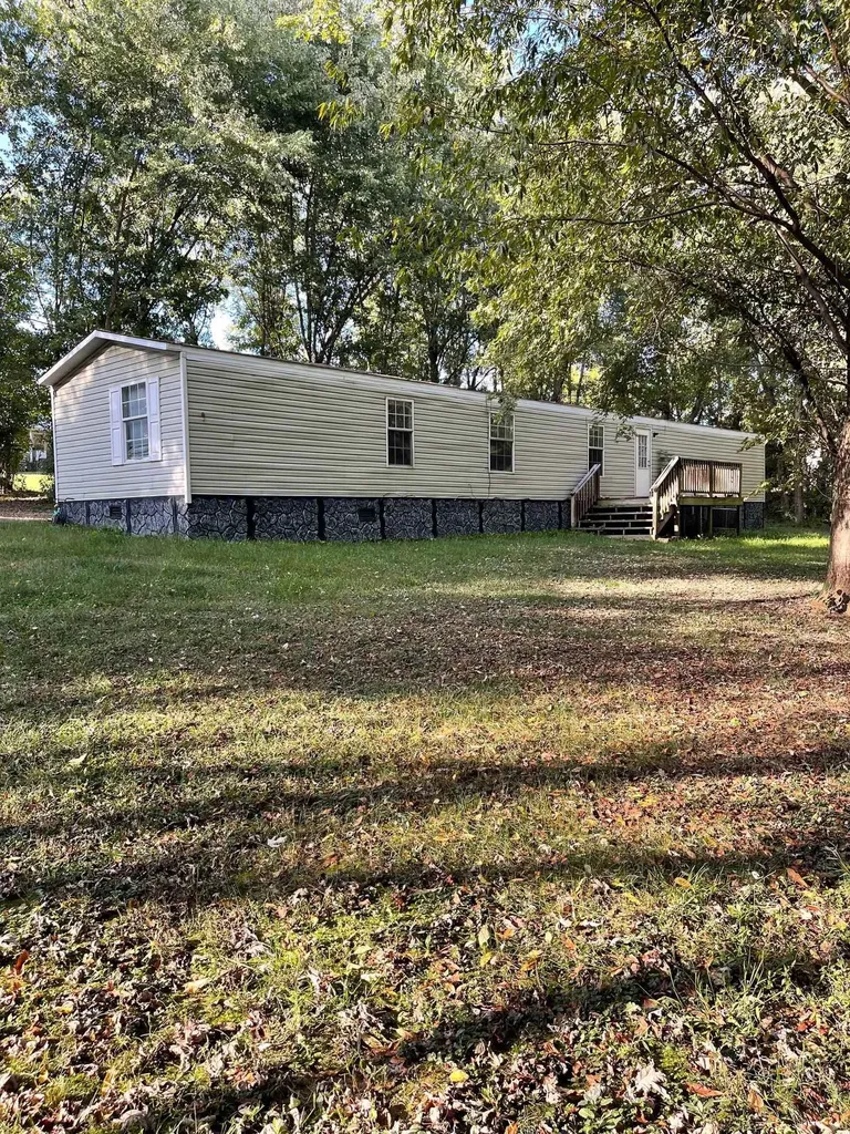 2274 Precision Lane Broadway VA 22815