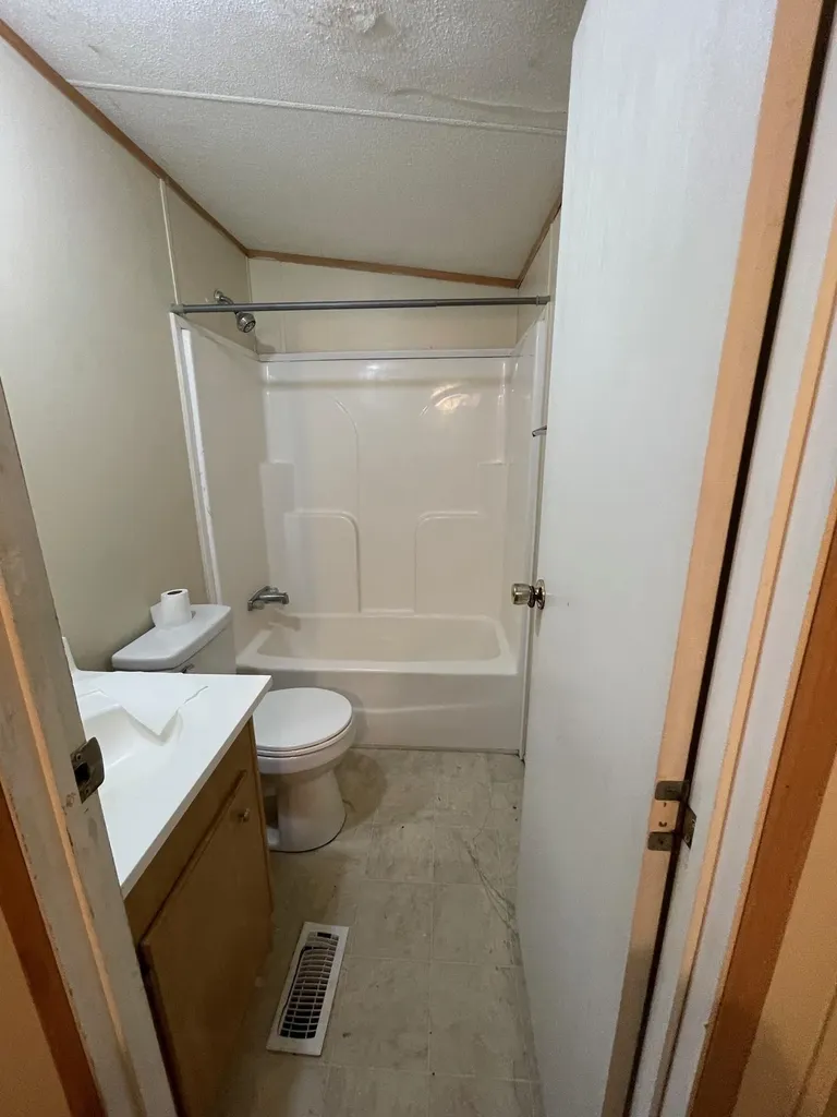 2274 Precision Lane Broadway VA 22815