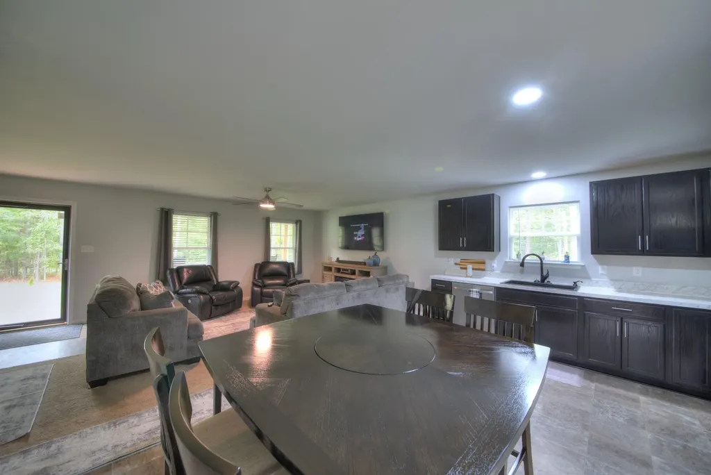 2635 Bumpass Road Beaverdam VA 23015