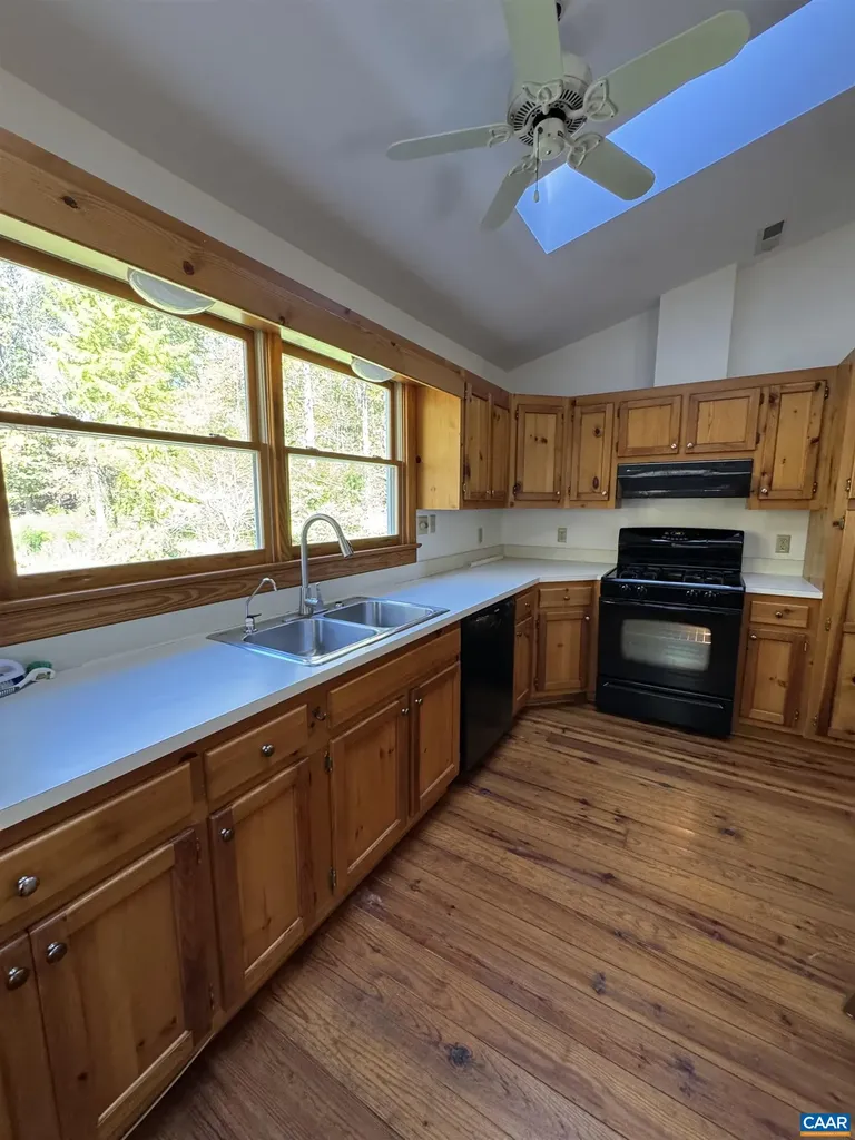 25 Falling Springs Drive Afton VA 22920