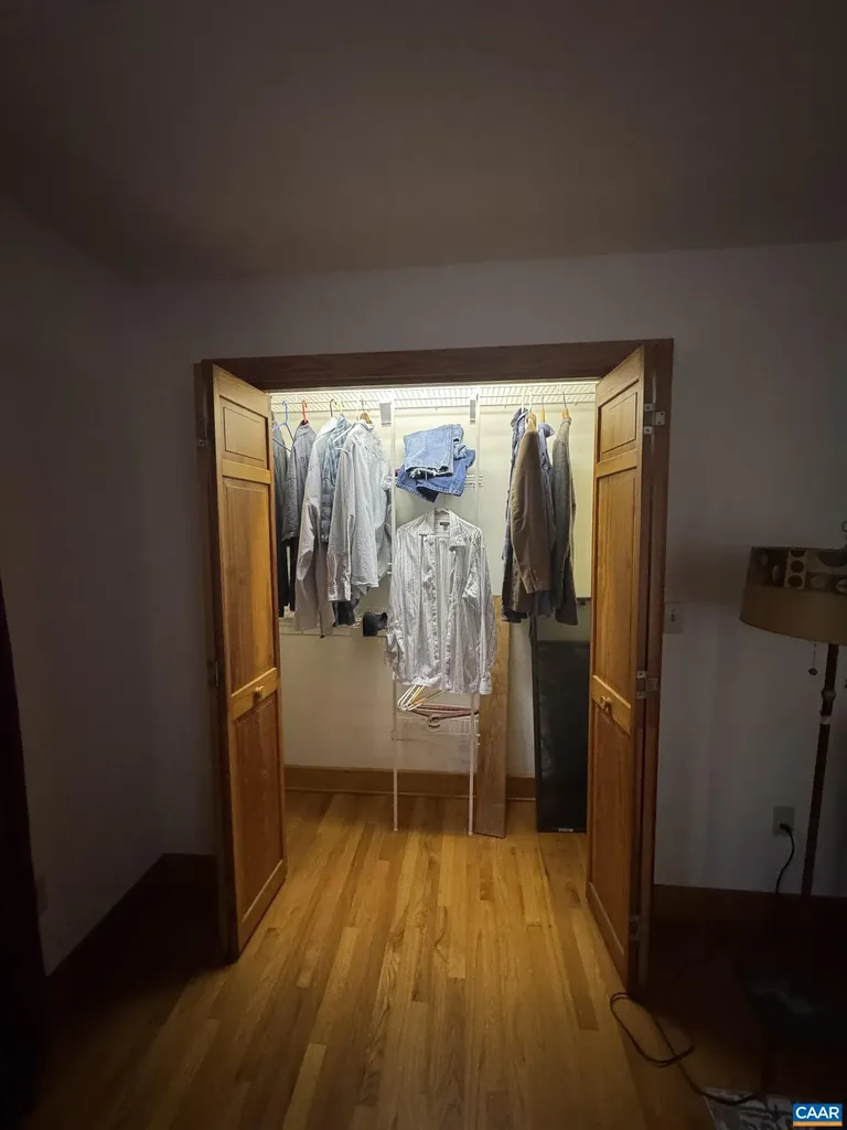 25 Falling Springs Drive Afton VA 22920