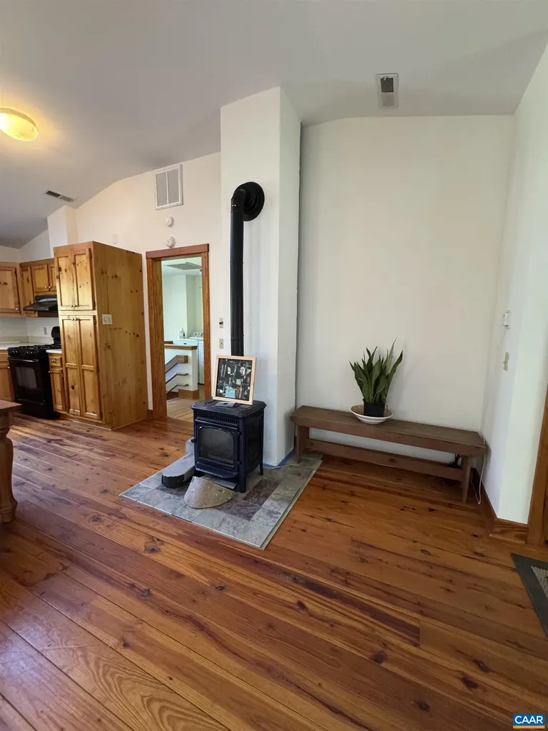 25 Falling Springs Drive Afton VA 22920