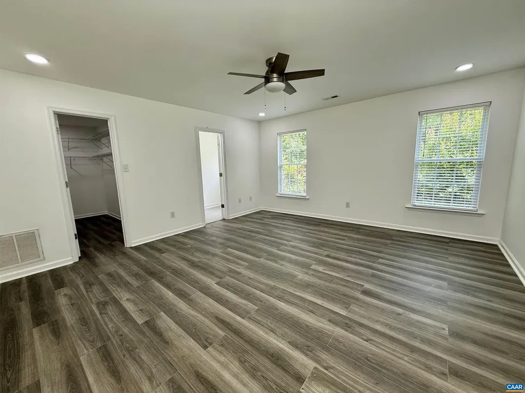 610 Landover Road Troy VA 22974