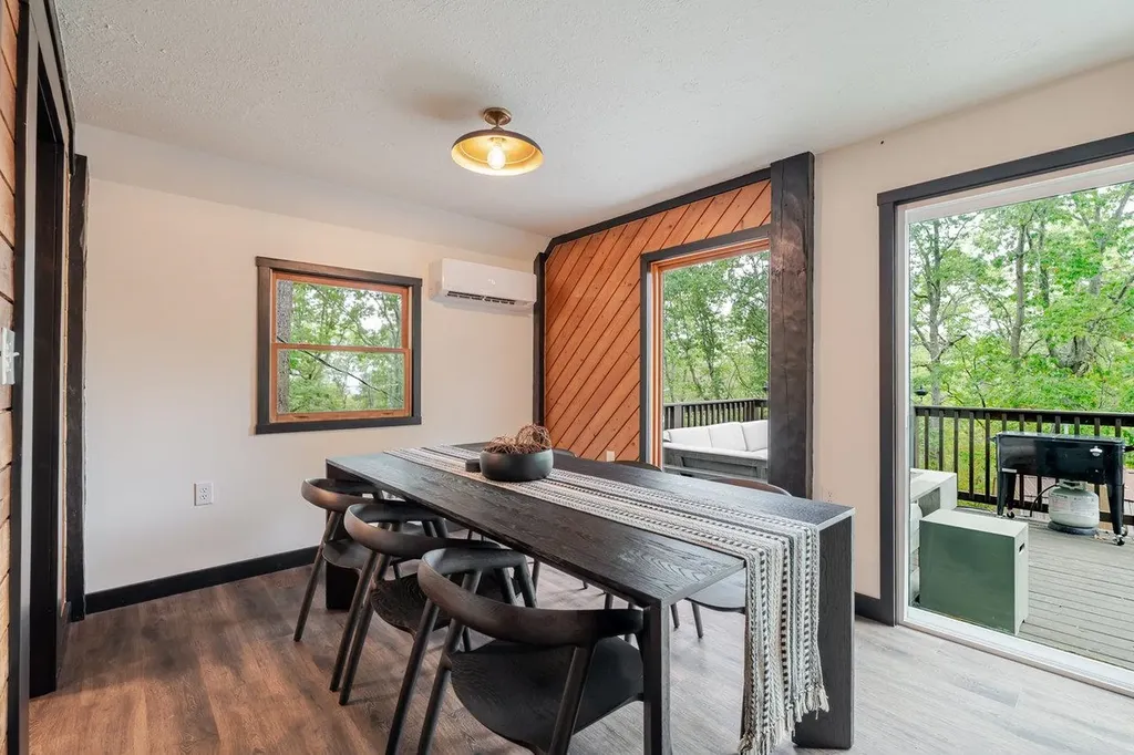 20220 Wooded View Lane Elkton VA 22827