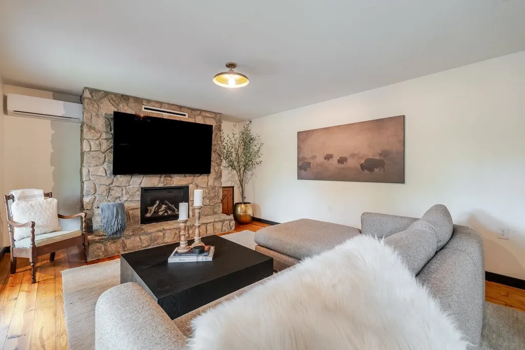 20220 Wooded View Lane Elkton VA 22827