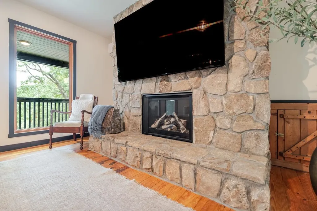 20220 Wooded View Lane Elkton VA 22827