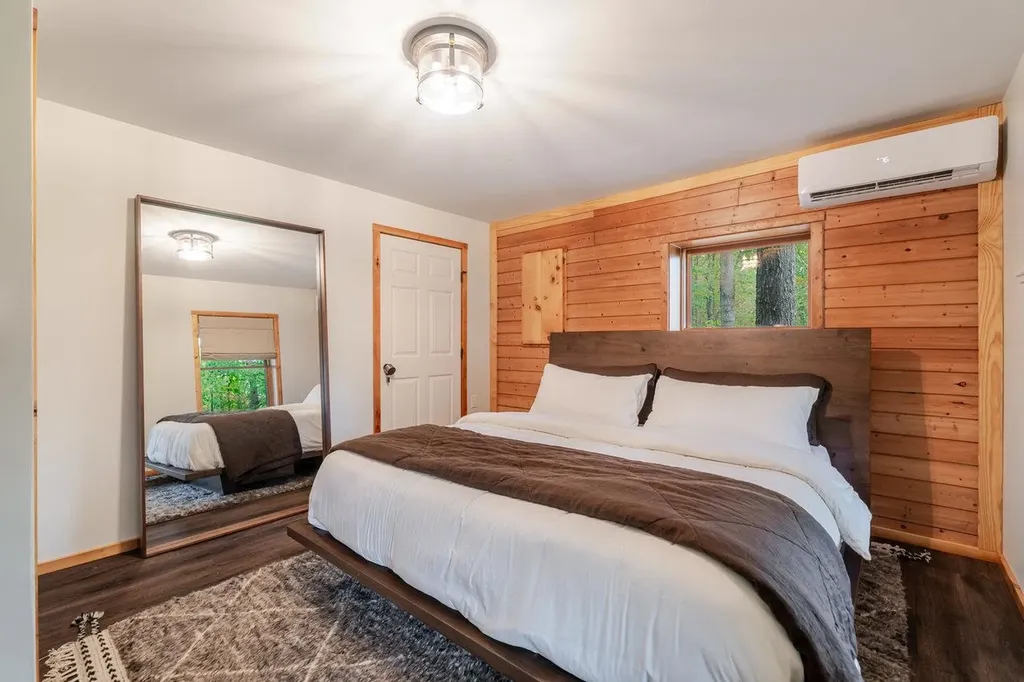 20220 Wooded View Lane Elkton VA 22827