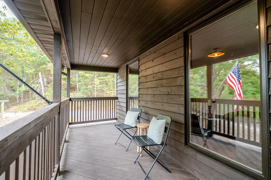 20220 Wooded View Lane Elkton VA 22827