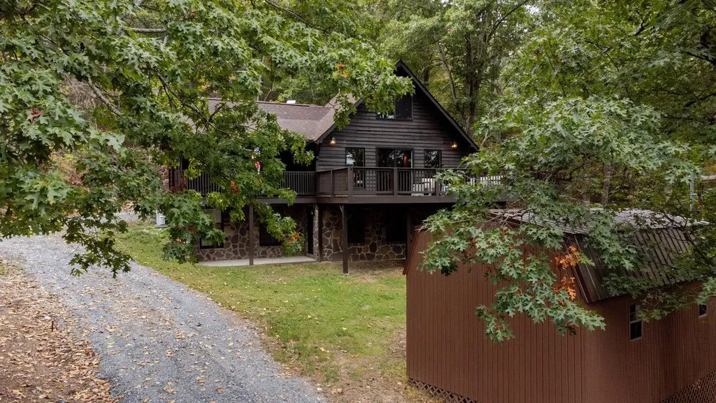 20220 Wooded View Lane Elkton VA 22827