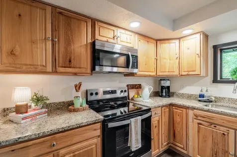 20220 Wooded View Lane Elkton VA 22827