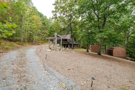 20220 Wooded View Lane Elkton VA 22827