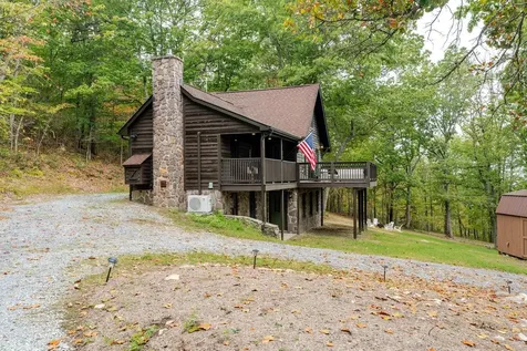 20220 Wooded View Lane Elkton VA 22827