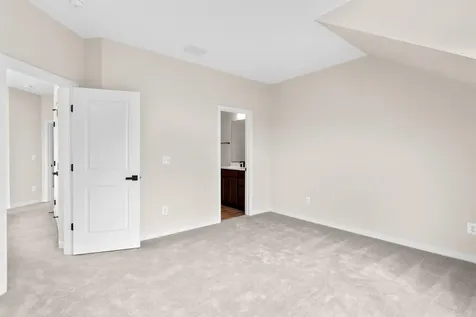 207 Scarlet Maple Lane Bridgewater VA 22812