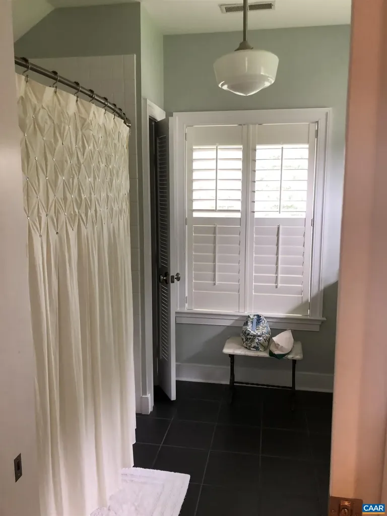 9702 Hatton Ferry Road Scottsville VA 24590