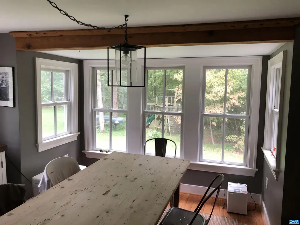 9702 Hatton Ferry Road Scottsville VA 24590