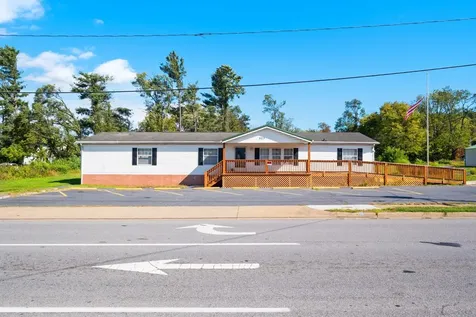 903 Main Street E Waynesboro VA 22980