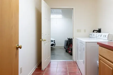 5722 Gardner Lane Bridgewater VA 22812