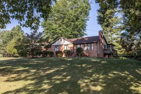 5722 Gardner Lane Bridgewater VA 22812