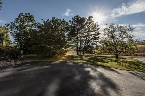 5722 Gardner Lane Bridgewater VA 22812