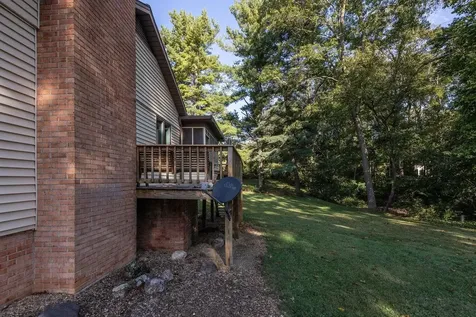 5722 Gardner Lane Bridgewater VA 22812