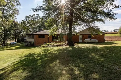 5722 Gardner Lane Bridgewater VA 22812