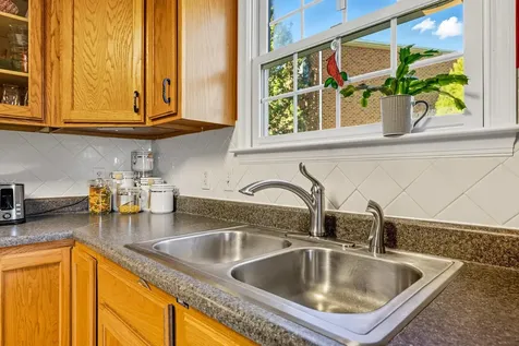 1218 Poplar Circle Harrisonburg VA 22802