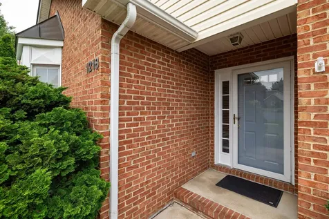 1218 Poplar Circle Harrisonburg VA 22802