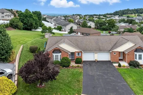 1218 Poplar Circle Harrisonburg VA 22802