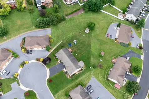 1218 Poplar Circle Harrisonburg VA 22802