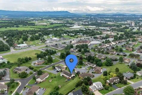1218 Poplar Circle Harrisonburg VA 22802