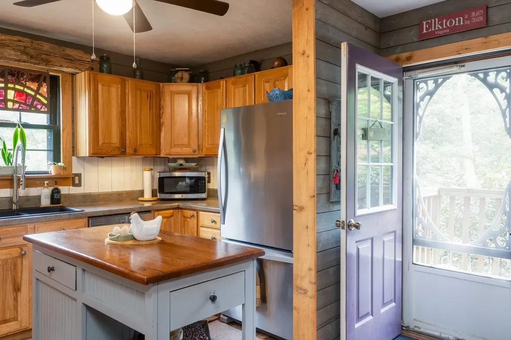 4679 Mountain Farm Road Elkton VA 22827