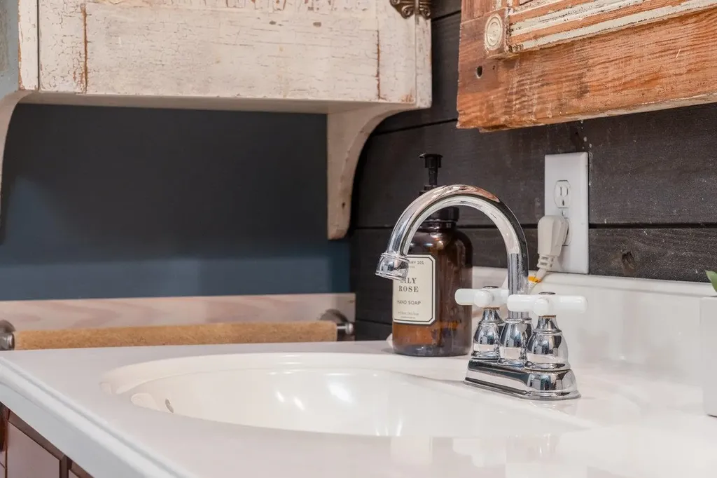 4679 Mountain Farm Road Elkton VA 22827