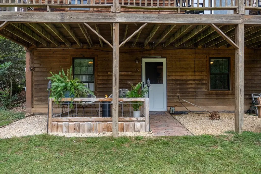 4679 Mountain Farm Road Elkton VA 22827