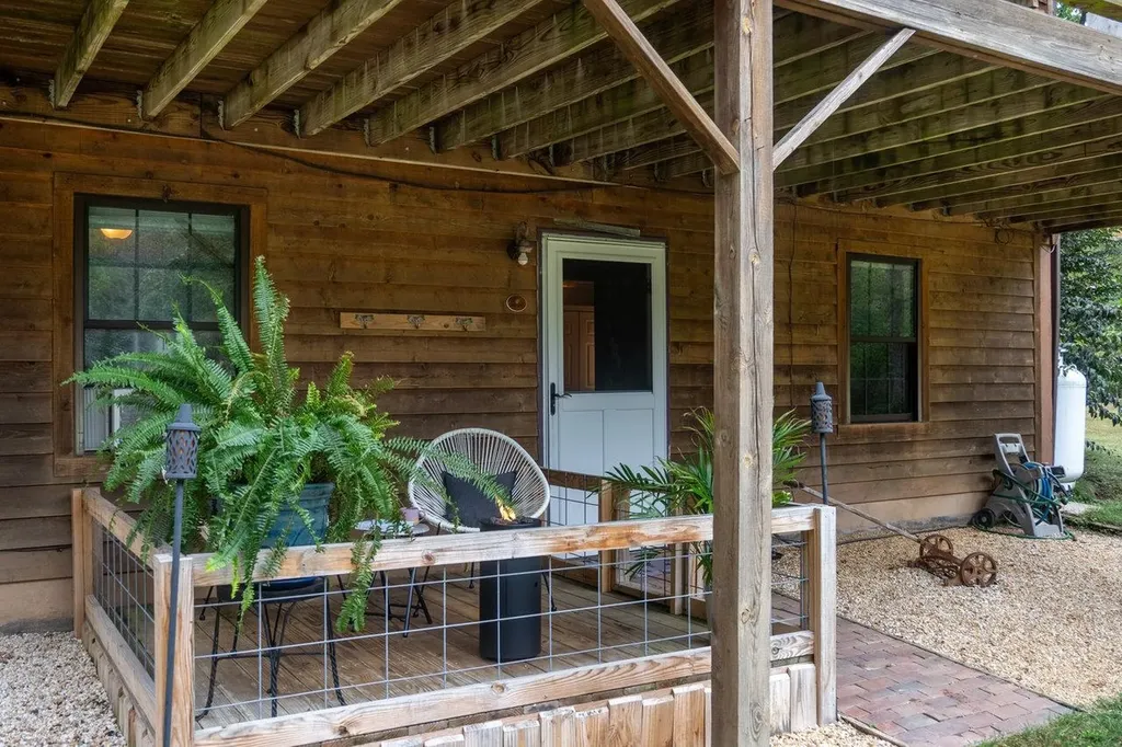 4679 Mountain Farm Road Elkton VA 22827