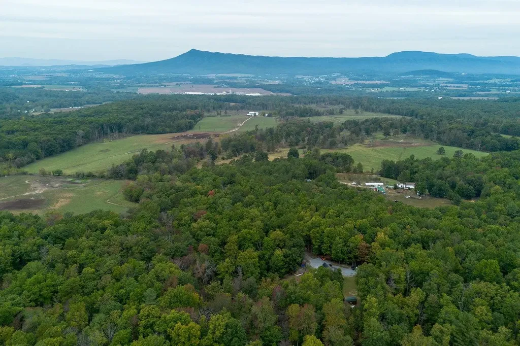 4679 Mountain Farm Road Elkton VA 22827