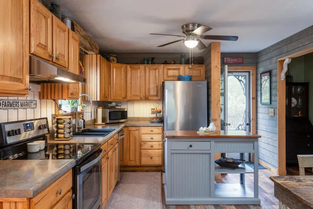 4679 Mountain Farm Road Elkton VA 22827