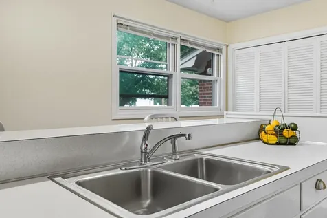 66 Hope Street Harrisonburg VA 22801