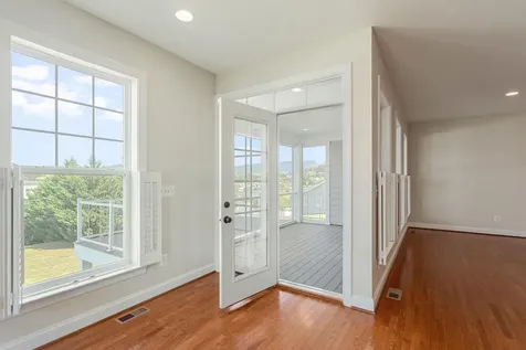 3181 Henry Grant Hill Rockingham VA 22801