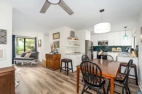 1236 Chatham Ridge Charlottesville VA 22901