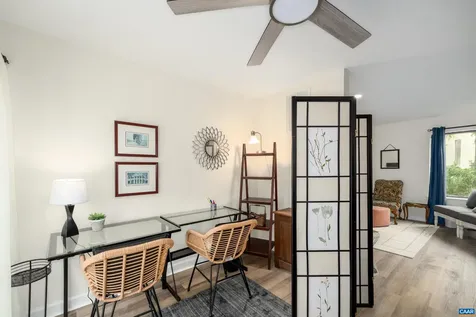 1236 Chatham Ridge Charlottesville VA 22901