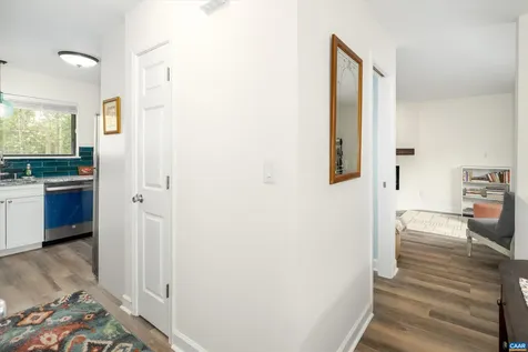 1236 Chatham Ridge Charlottesville VA 22901