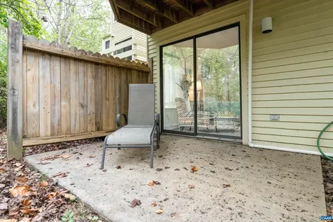 1236 Chatham Ridge Charlottesville VA 22901