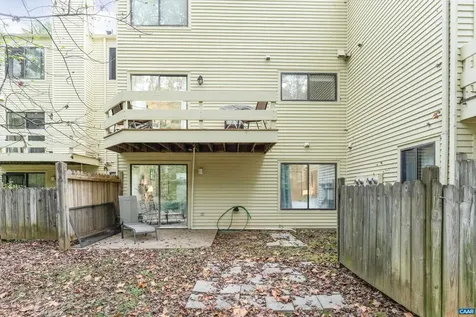 1236 Chatham Ridge Charlottesville VA 22901