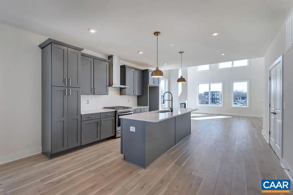 22C Wardell Crest Charlottesville VA 22902